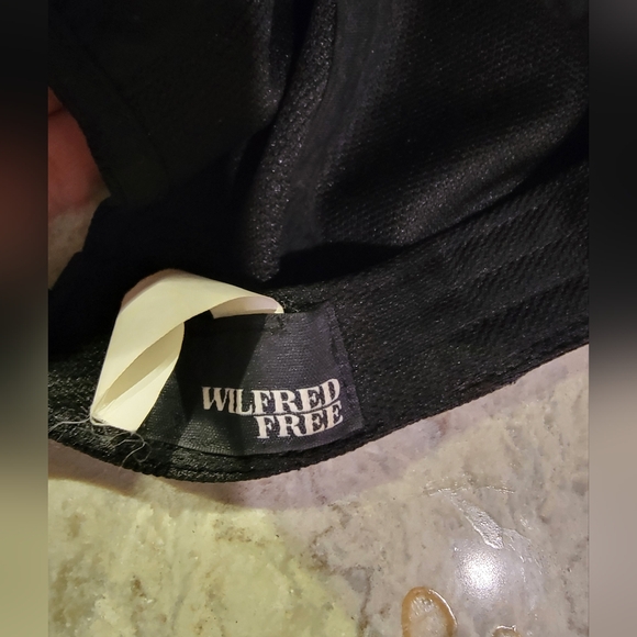 wilfred free, Embroidered Baseball Hat, Black/White, ONE SIZE. - Picture 3 of 3